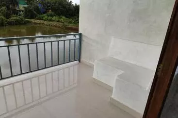 Bed and Breakfast Bliss Water Resort