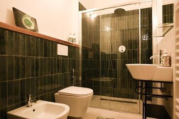 تختخواب و صبحانه Merli S Nest