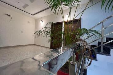 Hotel The Crown , Top Rated & Most Awarded Property In Chandigarh, Zirakpur & Tricity