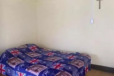 ペンション Hostal Las Quince Letras