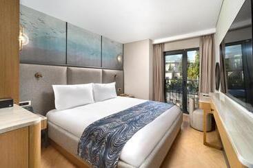 Bentley Hotel Old City   Special Class