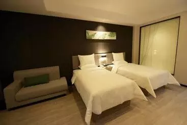 Hotel Thank Inn Plus Yangquan Pingding Yangquan No 1 Middle School