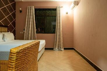 Paradiso Hotels & Resorts