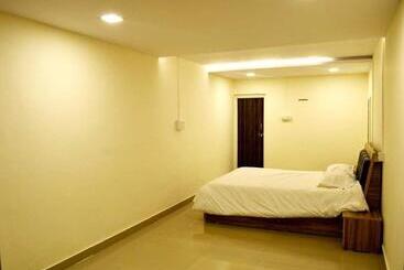 호텔 Oyo 81018 Moonlight Farm Stays