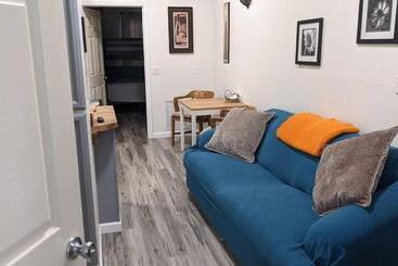 ペンション Chili Bar Casita