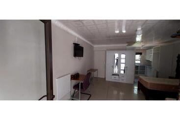 فندق صغير Cofutime Backpackers