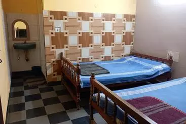 Hotel Padmambika Lodge