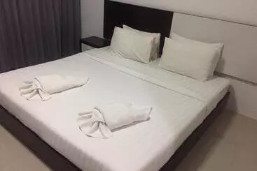 ユースホステル Home Rezidence Prachinburi