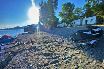 Schronisko Ishkhan Resort/beach