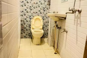 Chalo Eco Hostel