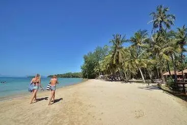 Prompakdee Kohmak Resort