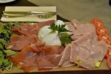 Hotelli Mediterraneo