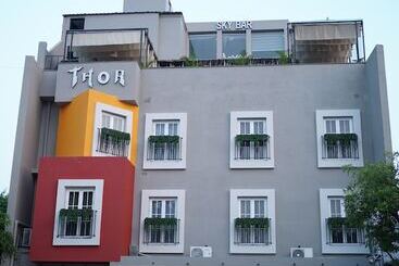 Hotel Thor