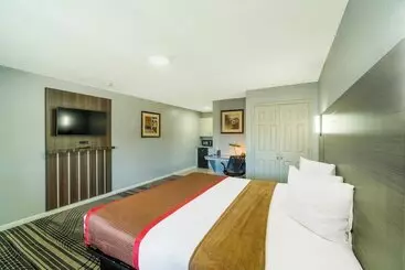 Motel High Five Inn