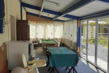 ペンション Gite L Imprévu