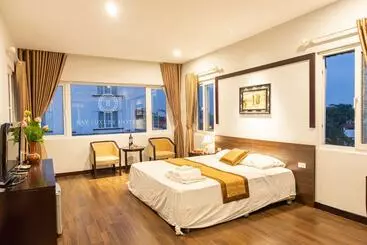 هتل Bay Luxury