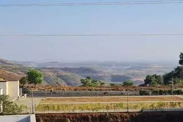 Hotel Serene Fog Valley By Stay Serene
