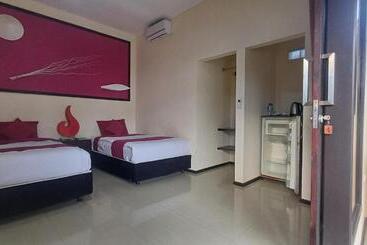 Melaya Beach Resort Twin Room