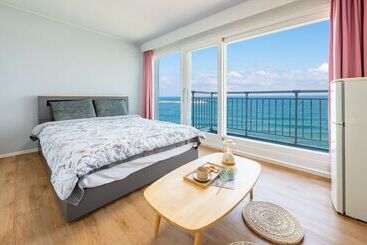 Gangneung Haerang Pension