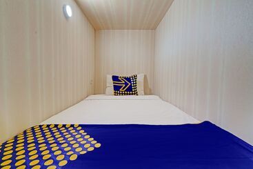 Hotel Spot On 92975 Aria Hostel Capsul Cihampelas