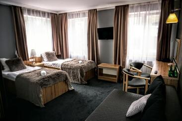 Aviator Hotel Restauracja & Spa