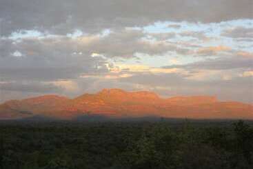 בית מלון כפרי Marula Cottage Guest Lodge