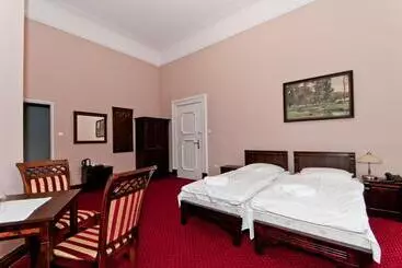 Hotel Moszna Zamek
