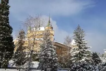 Otel Pod Zámkom