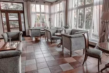 Versant Hotel & Spa