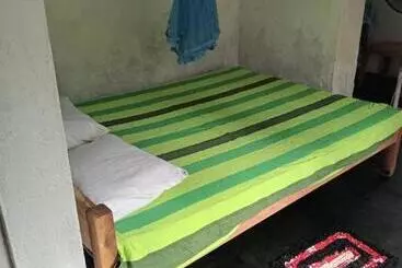 Bed and Breakfast Nuwantha Surf House