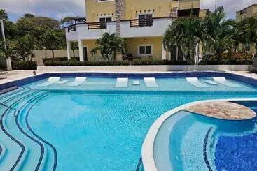 هتل Las Palmas Joliet