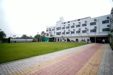 Hotelli Aarti Celebration