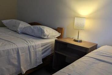 ホテル Hospedaje Latinos