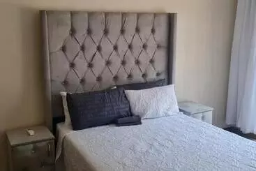 Pension Streetview Suites