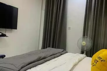 تختخواب و صبحانه Beautiful Single Room Studio Apartment In Ilasan Lekki Magnanimous