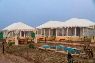 Hotel Desert Trails Khuri