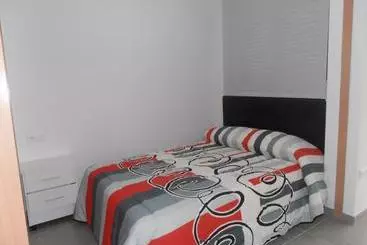آپارتمان‌های توریست‌ها Apartamentos Doctor Clara