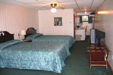 호텔 Downtowner Inn