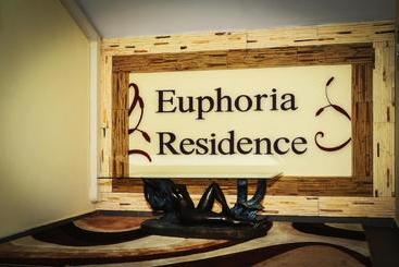 Отель Euphoria Residence