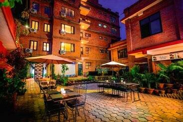 هتل Golden Temple Inn