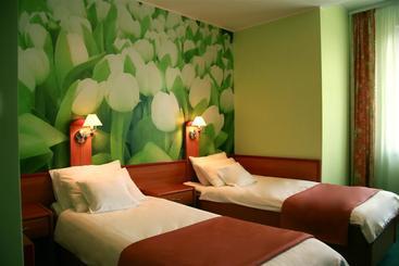 בית מלון כפרי Tango