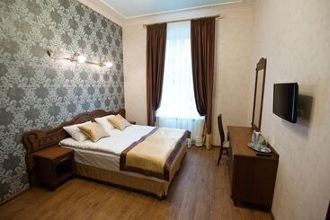 Mini Hotel Guest House Inn Lviv