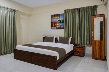 Collection O Hotel Grandview