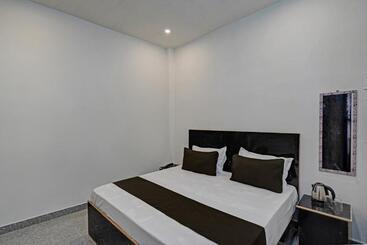 Oyo Hotel Kotik Stay