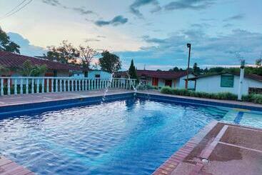 Hotel Finca Turística La Bahía