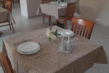 هتل La Porta Del Sole