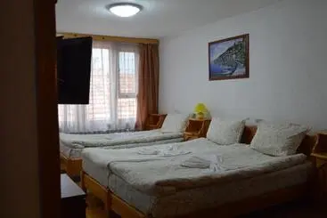 Pensão Baba Dora Guesthouse