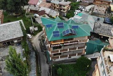 Robinhood Travel Hostel