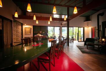 ریوکان Innter Hill Tsubasa Yufuin