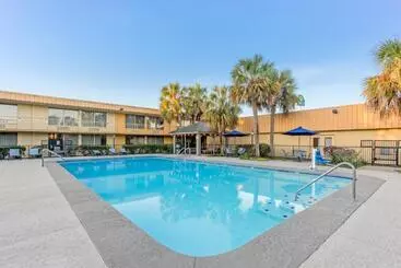 ユースホステル Quality Inn Slidell I 10